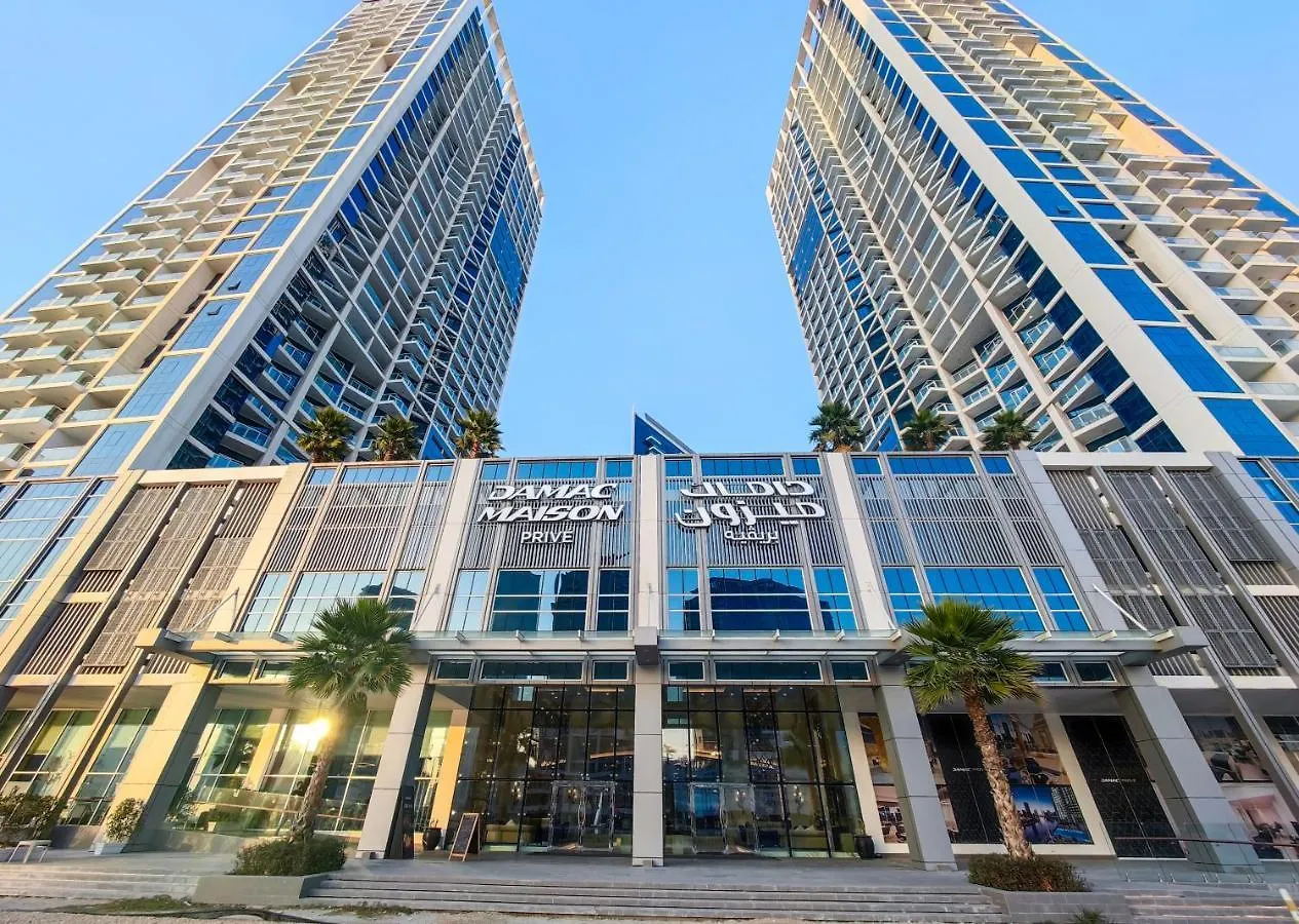 Damac Prive - Xinyi Holiday Homes Dubai